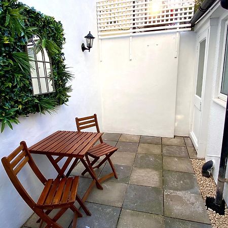 Kemptown Courtyard Apartment Brighton Exteriör bild